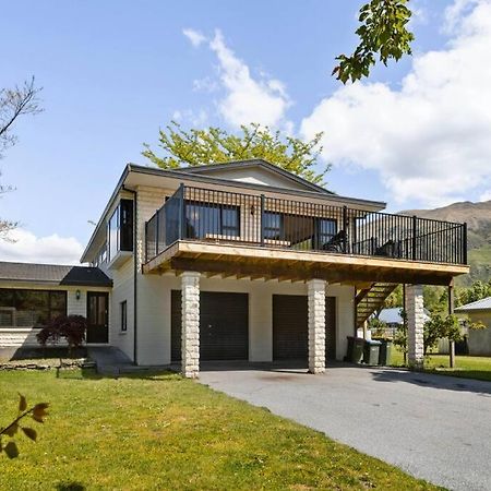 Peakview Lodge Wanaka Exterior photo